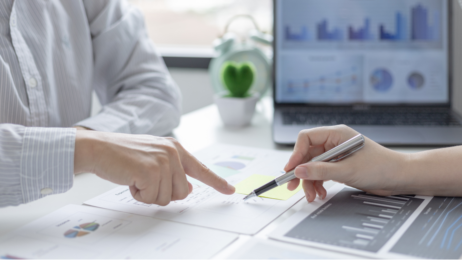 7 Actionable Ways to Increase Your Business Credit Score